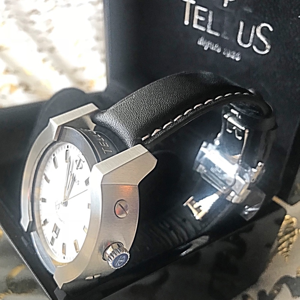 Rare Tellus Discoverer 46 Watch! NIB!! 43% Off!!
